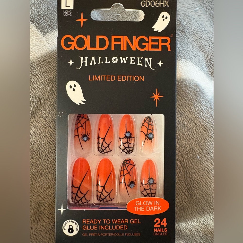 New Gold Finger Halloween Glow in the Dark Nails